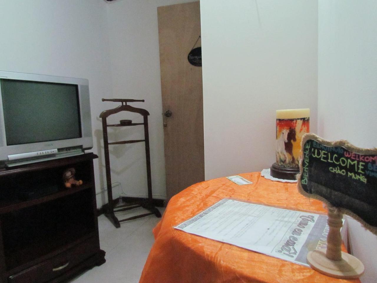 Como En Casa! Restaurante Y Hostal ボゴタ エクステリア 写真